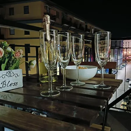 Mazzocchi House Welcome Wine Appartamento Napoli