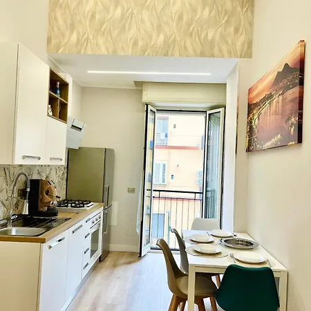 Mazzocchi House Welcome Wine شقة نابولي