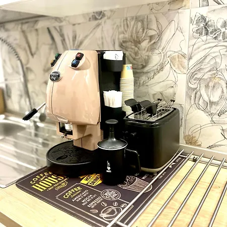 Mazzocchi House Welcome Wine *