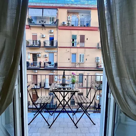 Mazzocchi House Welcome Wine شقة