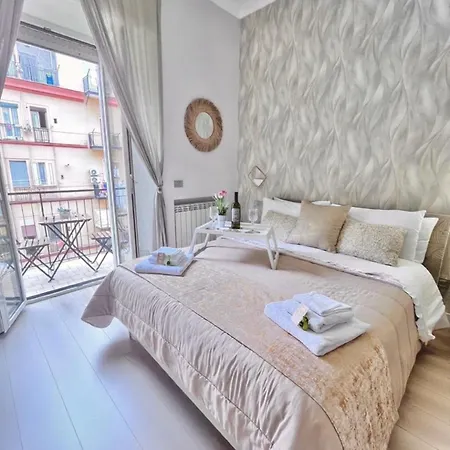 Apartment Mazzocchi House Welcome Wine Neapel