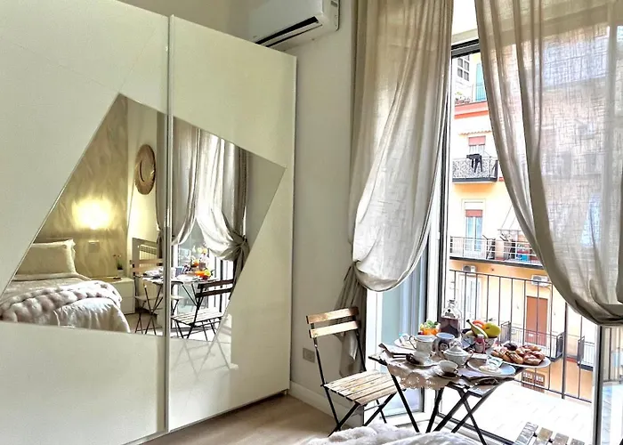 Διαμέρισμα Mazzocchi House Welcome Wine Νάπολη