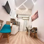 아파트 Mazzocchi House Welcome Wine *